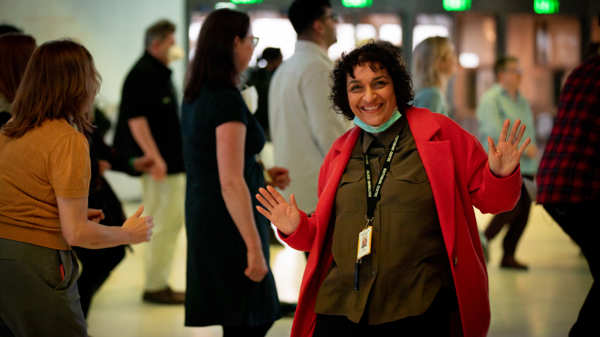 Lady dancing during Mix and Move session