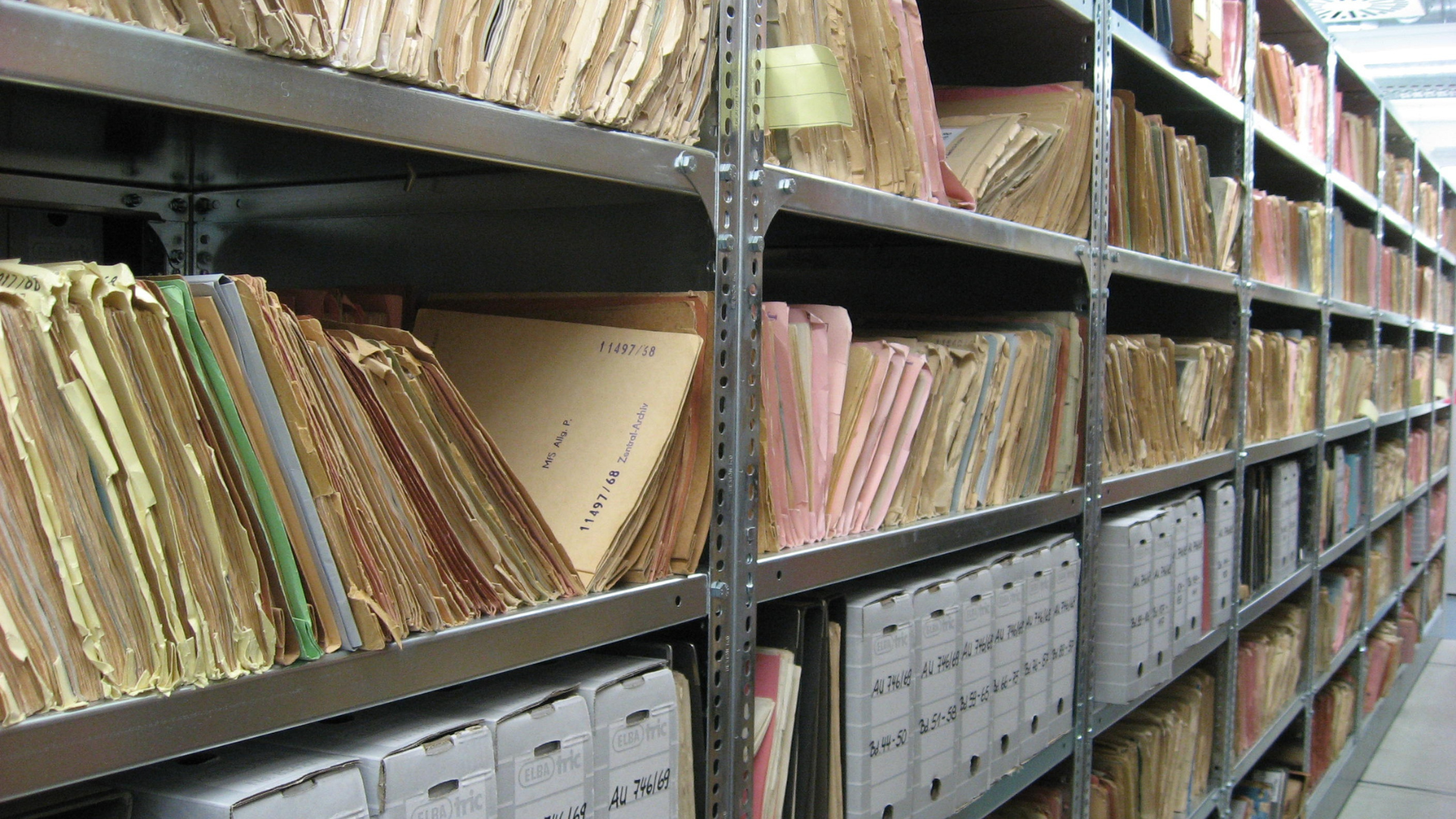 Filed documents in an archive 