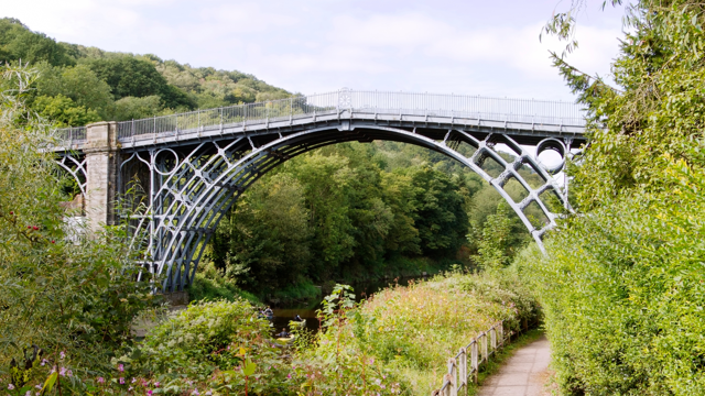 The Iron Bridge over the River Severn, Ironbridge Gorge, Shropshire, England, UK, built in 1779 - 1781
